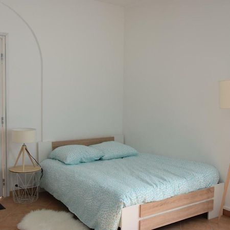 Joli Studio Plein Centre De Milly La Foret Ngoại thất bức ảnh